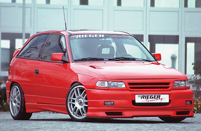 Rieger Tuning set voor standaard carrosserie Infinity I Opel Astra F