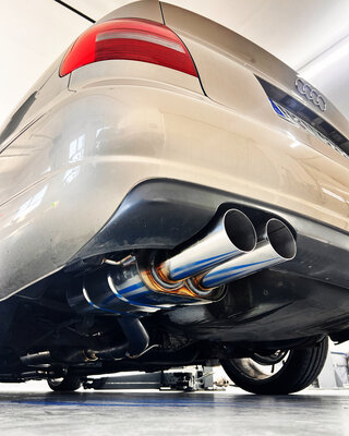 Fox Sportuitlaat Audi S4 B5 achterdemper - 2x80 type 10 zijdelings geplaatst
