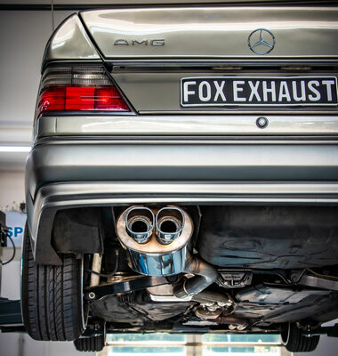 Fox Sportuitlaat Mercedes E-Klasse 124 achter- en voordemper &Oslash;70mm - 2x93x79 Type 70 geschikt voor AMG voorbumper