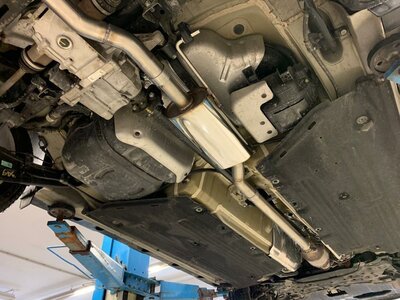 Fox Sportuitlaat Hyundai Kona 4WD voordemper