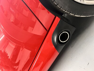 Fox Sportuitlaat Dodge Viper SRT-10 Achterdemper Zijuitlaat - 1x90 Type 12 rechts/links