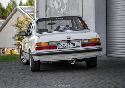 Fox Sportuitlaat FOX sportuitlaat geschikt voor BMW E28 525e met katalysator, achterdemper - 2x55 Type 10