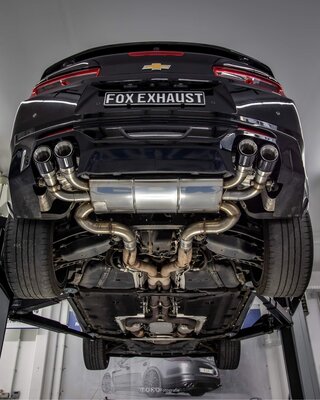 Fox Sportuitlaat Chevrolet Camaro - A1XC dwarsgeplaatste achterdemper, uitlaat rechts/links, met 2 uitlaatkleppen - 2x100 Type 25 rechts/links met zwarte afdekkingen