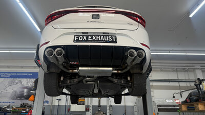 Fox Sportuitlaat Seat Leon ST/Cupra Leon ST - KL e-Hybrid achterdemper rechts/links en voordemper - 2x100 type 25 rechts/links met FOX-logo