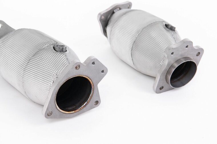 Milltek Hi-Flow Sports Cats Chevrolet Corvette Stingray (C8) 6.2L V8 &amp; E-Ray Hybrid (Non-OPF/GPF Modellen)