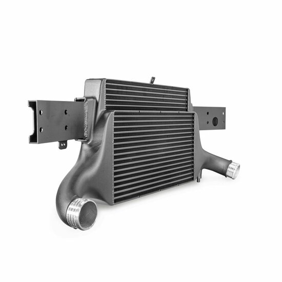 COMPETITION INTERCOOLER EVO 3 AUDI RS3 8V nu verkrijgbaar met T&Uuml;V-certificaat en twee verschillende intercoolerkernoptiesAudi RS3 8V Sportback 270 kW/367 pk 04/201504/2016 Audi RS3 8V Sportback/Sedan 294KW/400PS 08/2017+Belangrijke opmerking:Wij raden aa