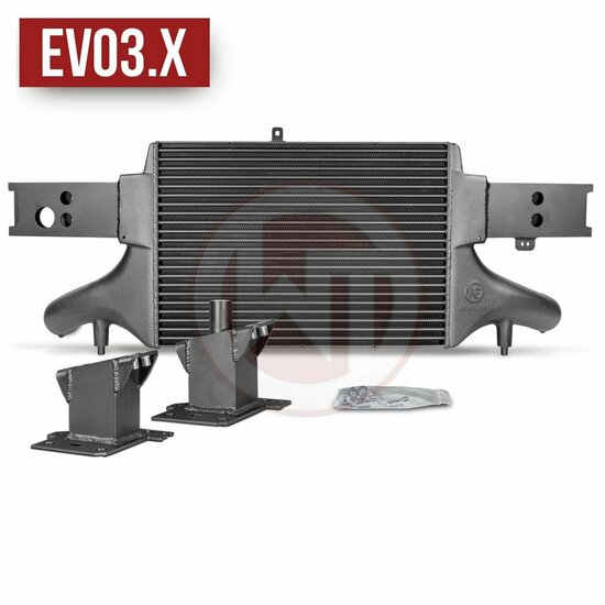 Het wedstrijdpakket voor de Audi RS3 8V Sportback/Sedan 294KW/400PS (08/2017+) bestaat uit de intercooler upgrade kit EVO 3 en de downpipe kit.</br>Intercooler-upgradekit 200001081< /b>Audi RS3 8V Sportback 270 kW/367 pk 04/2015-04/2016Audi RS3 8V Sportba