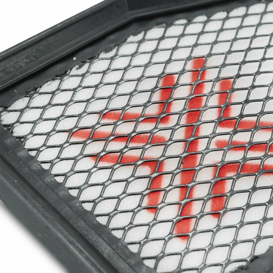 Pipercross Performance luchtfilter voor Audi RS6 C8 - Maximale prestaties en duurzaamheid</br>Beschrijving:Ervaar een revolutionaire verbetering in de prestaties van uw Audi RS6 C8 met ons Pipercross Performance-luchtfilter. Ons luchtfilter is ontworpen a