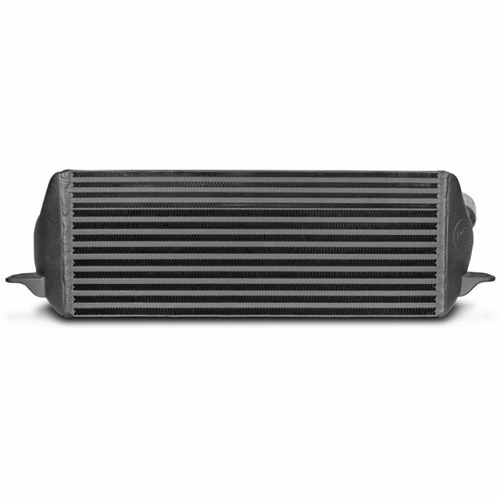 Maximaal vermogen en koeling - De prestatie-intercooler voor uw BMW 116d. </br>Droomt u van een merkbare toename van het vermogen en een effici&euml;ntere koeling van uw motor? Onze prestatie-intercooler is het antwoord op uw dromen. Met geavanceerde technolo