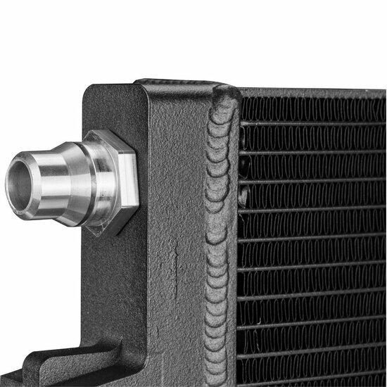 Nu met T&Uuml;V-certificaat</span>Optimaliseer de koelprestaties van uw BMW G80/G81/G82 M3/M4 met onze wedstrijdwaterkoelerkit.De 3.0L R6 biturbomotor (S58) van de BMW De M3/M4-modellen zijn uitgerust met een indirect inlaatluchtkoelcircuit. Het koelproces va