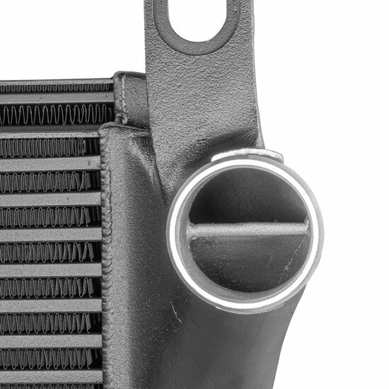 Verhoog het vermogen en de prestaties van uw Ford Ranger-dieselmotor met de hoogwaardige intercooler van Wagner Tuning. Deze indrukwekkende kit is speciaal ontwikkeld voor de eisen van de Ford Ranger en maakt uw offroad-avontuur nog spannender. </br>De ho
