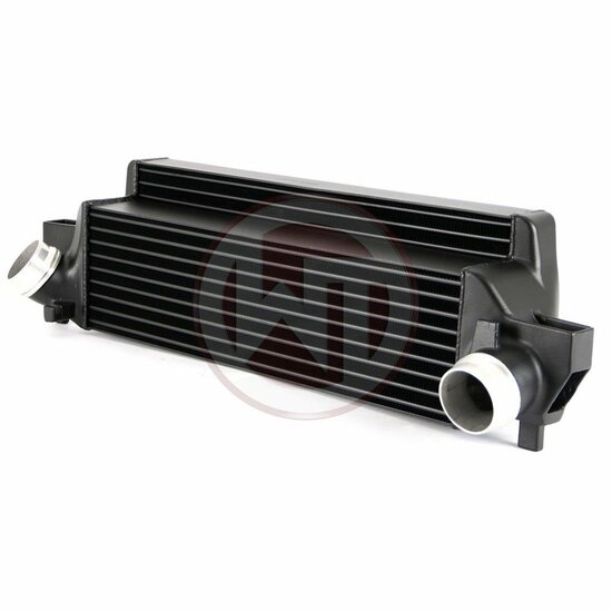 Nieuwe normen zetten: de Wagner Tuning Competition krachtige intercooler voor uw Mini Cooper S JCW F54. </br>Klaar om uw Mini Cooper S JCW F54 een echte prestatieboost te geven? Onze Competition high-performance intercooler is de oplossing die u zoekt. Di