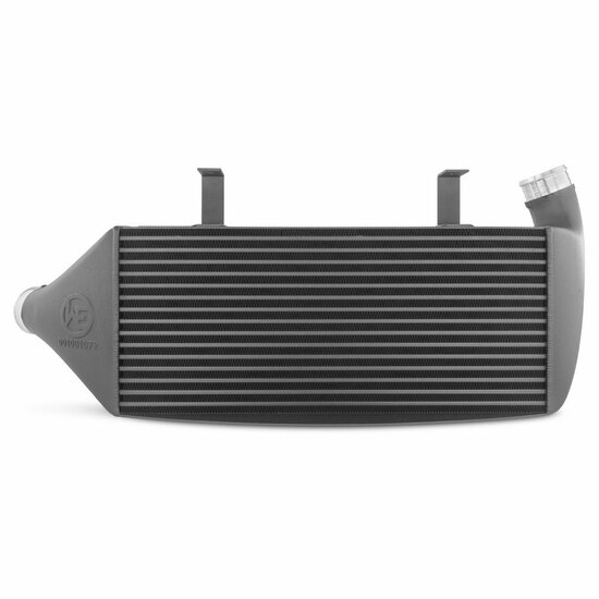 Revolutionaire prestaties voor uw motor - De hoogwaardige intercooler van Competition. </br>Klaar om uw voertuig een indrukwekkende prestatieverbetering te geven? De high-performance intercooler van Competition is het antwoord waar u naar op zoek was. Dan