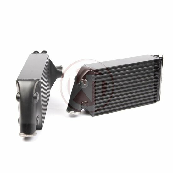 Ervaar de toekomst van intercooling met onze Performance High Performance Intercoolers voor de Porsche 997 Turbo. </br>Haal het maximale uit uw Porsche 997 Turbo door te vertrouwen op onze Performance High Performance Intercoolers. Dit is waarom deze upgr