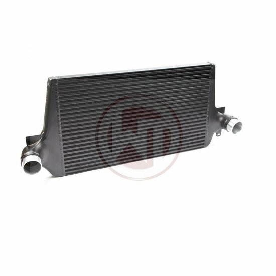 Ontdek de toekomst van koeltechnologie: de Evo 1 prestatie-intercooler voor de VW Transporter T5. </br>Duik in een wereld van betere prestaties en geoptimaliseerde koeling met onze Evo 1 prestatie-intercooler, speciaal ontworpen voor de VW Transporter T5.