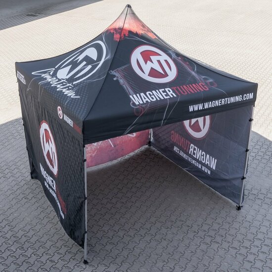 Wagner Tuning promotietent 3m x 3m - Flexibel, stijlvol en professioneel</br>Presenteer uw merk in nieuwe pracht en maximale flexibiliteit met de Wagner Tuning promotietent. Of het nu op beurzen, evenementen of promotiecampagnes is: deze tent biedt u niet