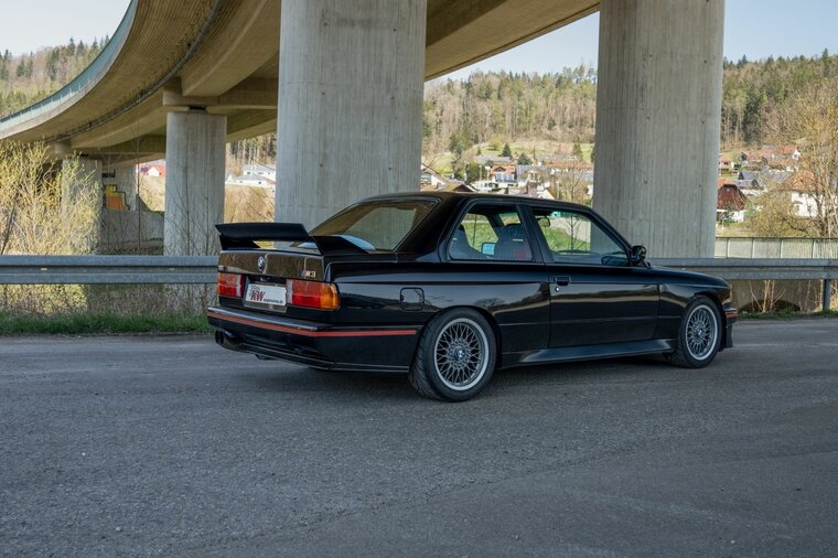 KW V1 Schroefset BMW M3 E30 (1986-) M3 Verlaging: 25-55mm / 25-55mm