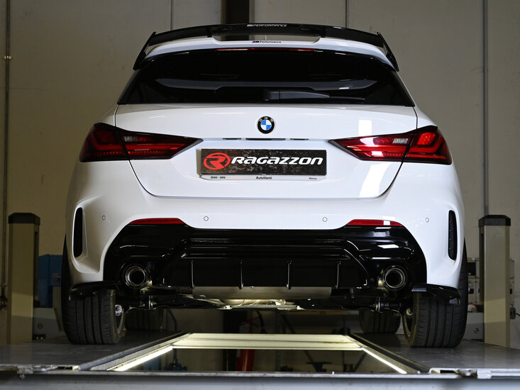 Stainless steel rear silencer left/right each with round Carbon Shot tail pipe 100 mm&nbsp; with integrated valve.The valve is controlled by the OEM valve motor.&nbsp;&nbsp; Oversized exhaust pipe diameter 76 mm&nbsp;