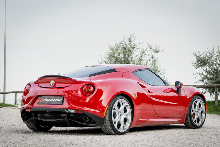 Stainless steel rear silencer left/right each with round Sport Line Black tail pipe 102 mm&nbsp;&nbsp; with integrated electrical valve. Valve control through RAGAZZON Kit (electric actuator and Bluetooth). Control unit can be actuated by remote controls or via "