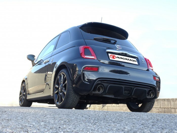 Stainless steel rear silencer left/right each with round Sport Line tail pipe 2x60 mm staggered&nbsp; &nbsp;Oversized exhaust pipe diameter 63,5 mm