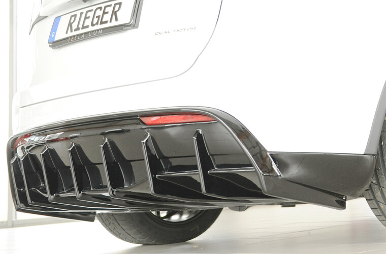 Rieger Tuning diffuser Tesla Model Y voor auto's met trekhaak