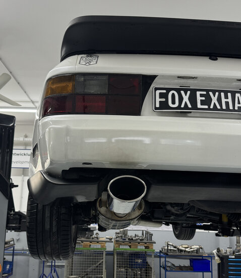 Fox Sportuitlaat Porsche 944 half uitlaatsysteem bestaande uit achter- en voordemper - uitlaatpijp 140x90 type 44