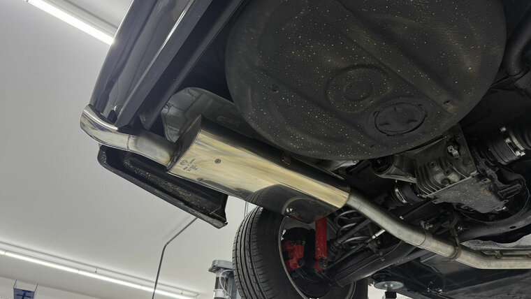 Fox Sportuitlaat BMW E30 318is M-Technik 2 Achterdemper - 1x76 Type 18