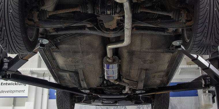 Fox Sportuitlaat BMW E28 518i zonder katalysator, voor de geluiddemper