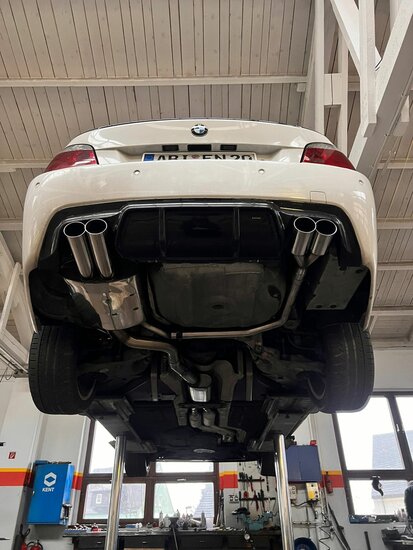 Fox Sportuitlaat BMW E60/61 - 520i/ 523i/ 525i/ 530i Achterdemper, rechter/linker uitlaat - 2x80 Type 10 rechts/links M5-look