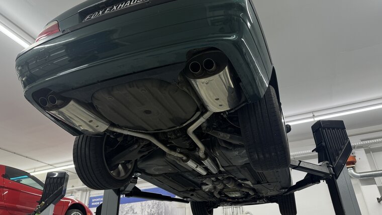 Fox Sportuitlaat BMW E38 730i/ 735i/ 740i Achterdemper rechts/links - 2x63 Type 28 rechts/links (buigt naar beneden achter de demper)