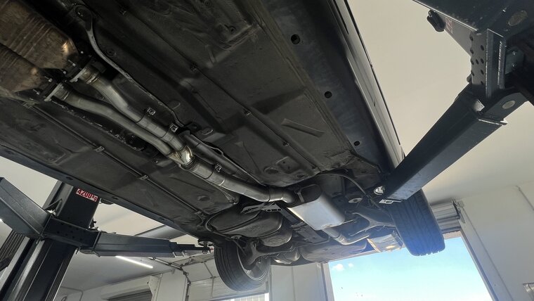 Fox Sportuitlaat Audi S2 B4 achterdemper 76 mm, voordemper en Y-verbindingspijp - 2x80 type 25