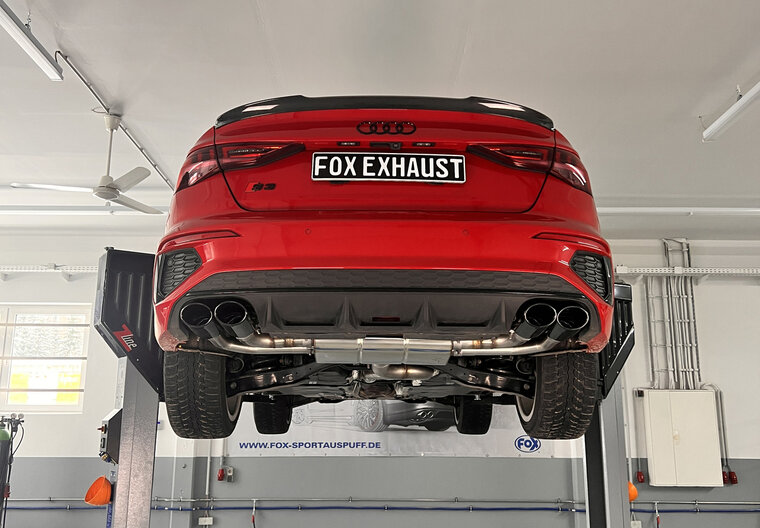 Fox Sportuitlaat Audi S3 GY - Sedan Half uitlaatsysteem van OPF met uitlaatkleppen - 2x106x71 Type 32 rechter/linker uitlaatpijpen zwart ge&euml;mailleerd