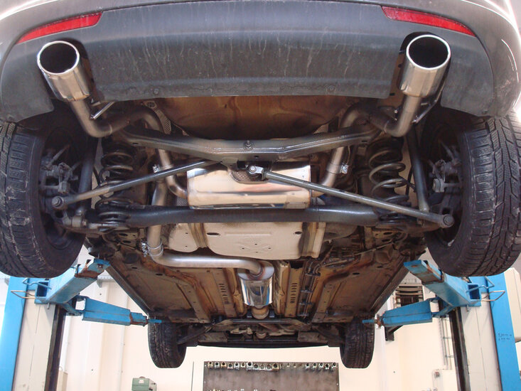 Fox Sportuitlaat Opel Astra J Sedan Achterdemper Dwarsuitlaat Rechts/Links - 115x85 Type 32 Rechts/Links