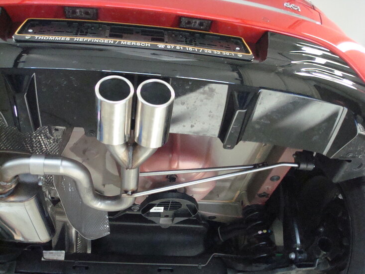 Fox Sportuitlaat Renault Clio IV achterdemper, centrale uitlaat - 2x76 Type 16