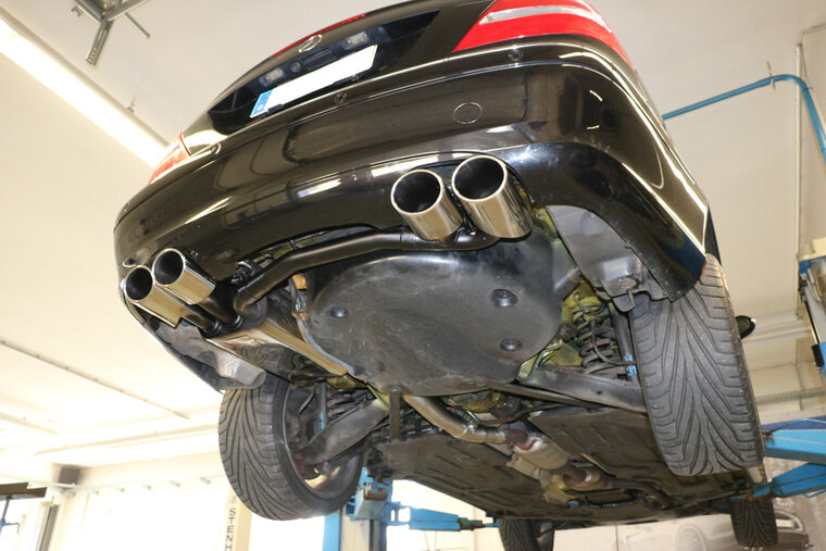 Fox Sportuitlaat Mercedes CLK Type 209 Cabriolet &amp; Coup&eacute; Achterdemper Uitlaat Rechts/Links &Oslash;70mm - 2x115x85 Type 32 Rechts/Links