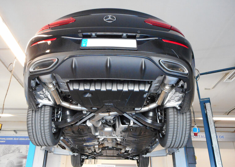 Fox Sportuitlaat Mercedes E-Klasse 238 achterdemper rechts/links - uitlaatpijpen onzichtbaar met uitgang in de bumper