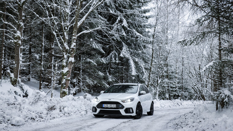 Fox Sportuitlaat Achterdemper Ford Focus MK3 RS, dwarsuitlaat rechts/links met uitlaatklep - 129x106 Type 32 rechts/links zwart ge&euml;mailleerd