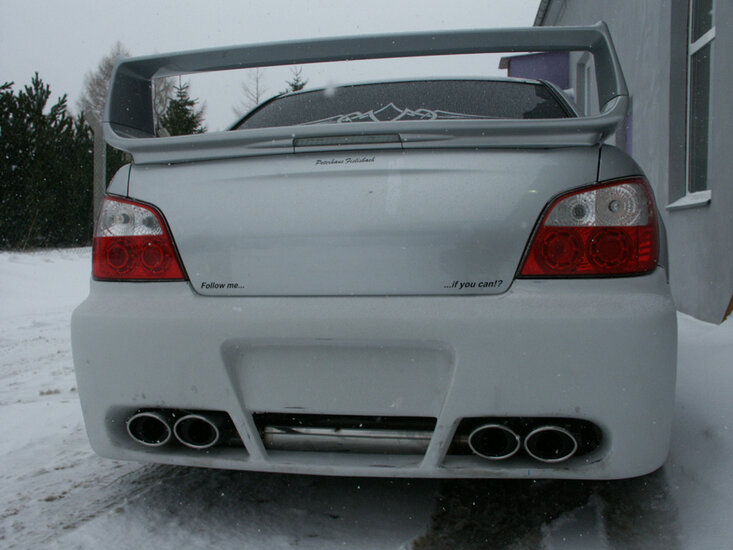 Fox Sportuitlaat Subaru Impreza Type WRX/STI Achterdemper dwarsuitgang rechts/links &Oslash;70mm - 2x115x85 Type 32 rechts/links