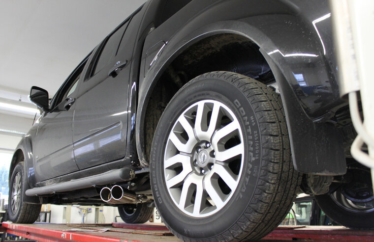 Fox Sportuitlaat Nissan Navara D40 - 2.5l dCi Achterdemper zijpijp, uitgang rechts en links op het voertuig - 2x90 Type 16 rechts/links