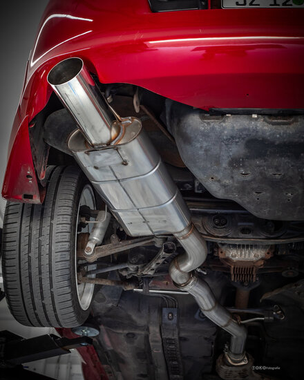 Fox Sportuitlaat Toyota Supra MK4 achterdemper en voordemper vervangingspijp (luide versie - illegaal) - 1x114mm Type 10