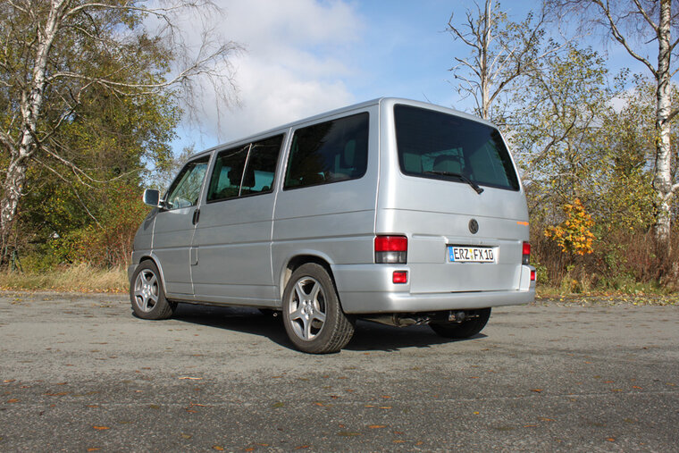Fox Sportuitlaat VW T4 - Voorwielaandrijving - Bus/ Transporter/ Multivan/ Caravelle Achterdemper - 2x63 Type 28