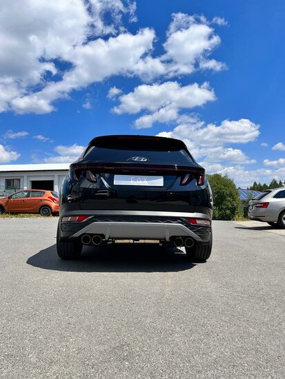Fox Sportuitlaat Hyundai Tucson NX4 - 4x2 &amp; 4x4 Achterdemper - 4x90 Type 14 met zwarte afdekkingen 4x100mm