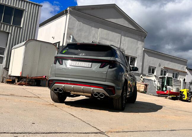 Fox Sportuitlaat Hyundai Tucson NX4 - 4x2 &amp; 4x4 Achterdemper - 2x115x85 Type 32 rechts/links