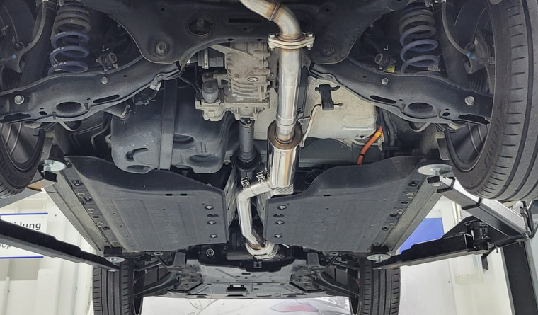 Fox Sportuitlaat Hyundai Tucson NX4E - 4x4 (grote accu) voor de uitlaatdemper