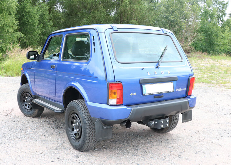 Fox Sportuitlaat Lada Niva 4x4 - Stadsmodel - tot 2017, dwarsgeplaatste achterdemper, uitlaat links - 1x90 type 10 links