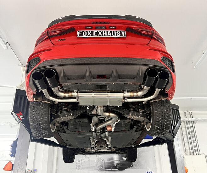 Fox Sportuitlaat Audi S3 GY - Sedan Half uitlaatsysteem van OPF met uitlaatkleppen - 2x115x85 Type 32 rechter/linker uitlaatpijpen zwart ge&euml;mailleerd