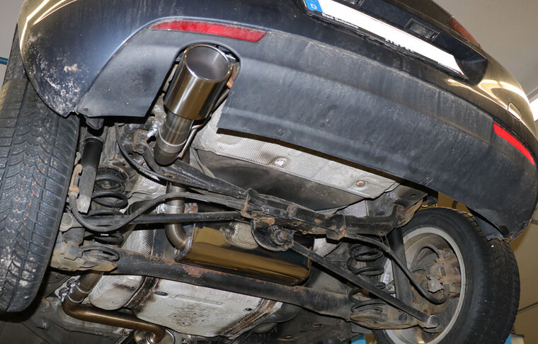 Fox Sportuitlaat Opel Astra J Sedan Achterdemper Dwarsuitlaat Links - 140x90 Type 32