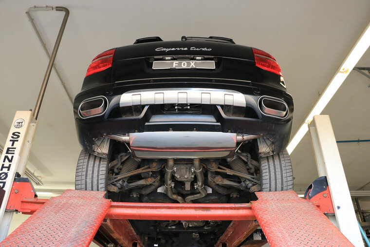 Fox Sportuitlaat Porsche Cayenne 9PA Facelift Achterdemper Rechts/Links - 220x80 Type 49 Rechts/Links