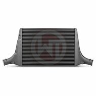 Revolutionaire koelprestaties voor uw Audi 3,0BiTDI - De Competition High Performance Intercooler Kit. </br>Klaar om uw Audi 3,0BiTDI een prestatieboost te geven? De Competition High Performance Intercooler Kit is het antwoord waar u naar op zoek was. Met