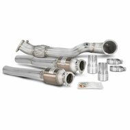 Revolutionaire downpipe-kit voor Audi TTRS 8S en RS3 8V facelift: maximale prestatie-optimalisatie</br>Ervaar ultieme prestaties met onze ultramoderne downpipe-kit, speciaal ontwikkeld voor Audi TTRS 8S en RS3 8V facelift-modellen. Deze kit biedt een reek
